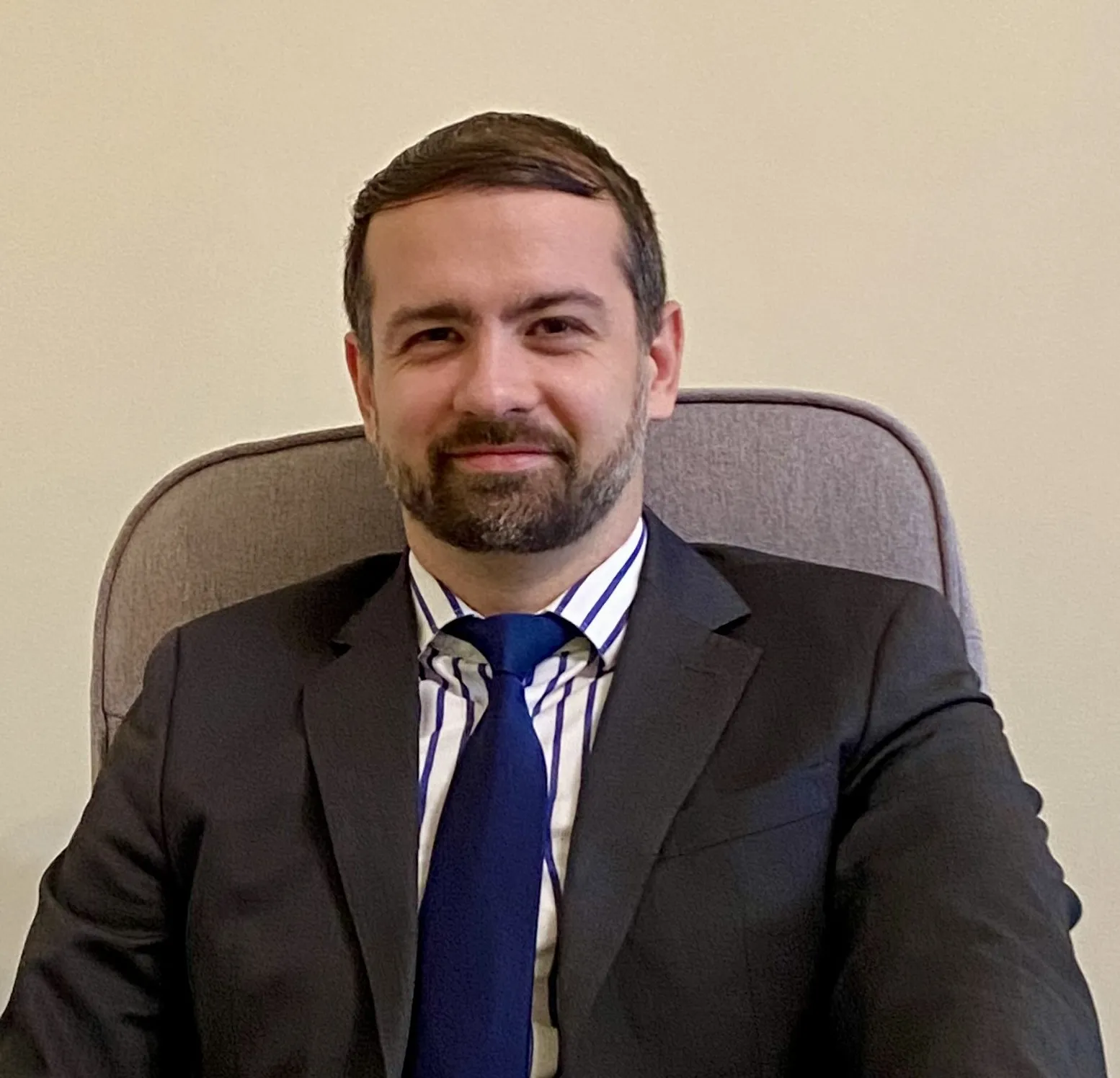 Kiss Zoltán - Ügyvezető / Ingatlanbróker 